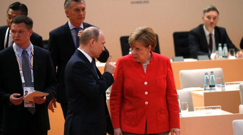 Πούτιν και Μέρκελ συμφωνούν στην αποστολή ειρηνευτικής δύναμης στην Ουκρανία